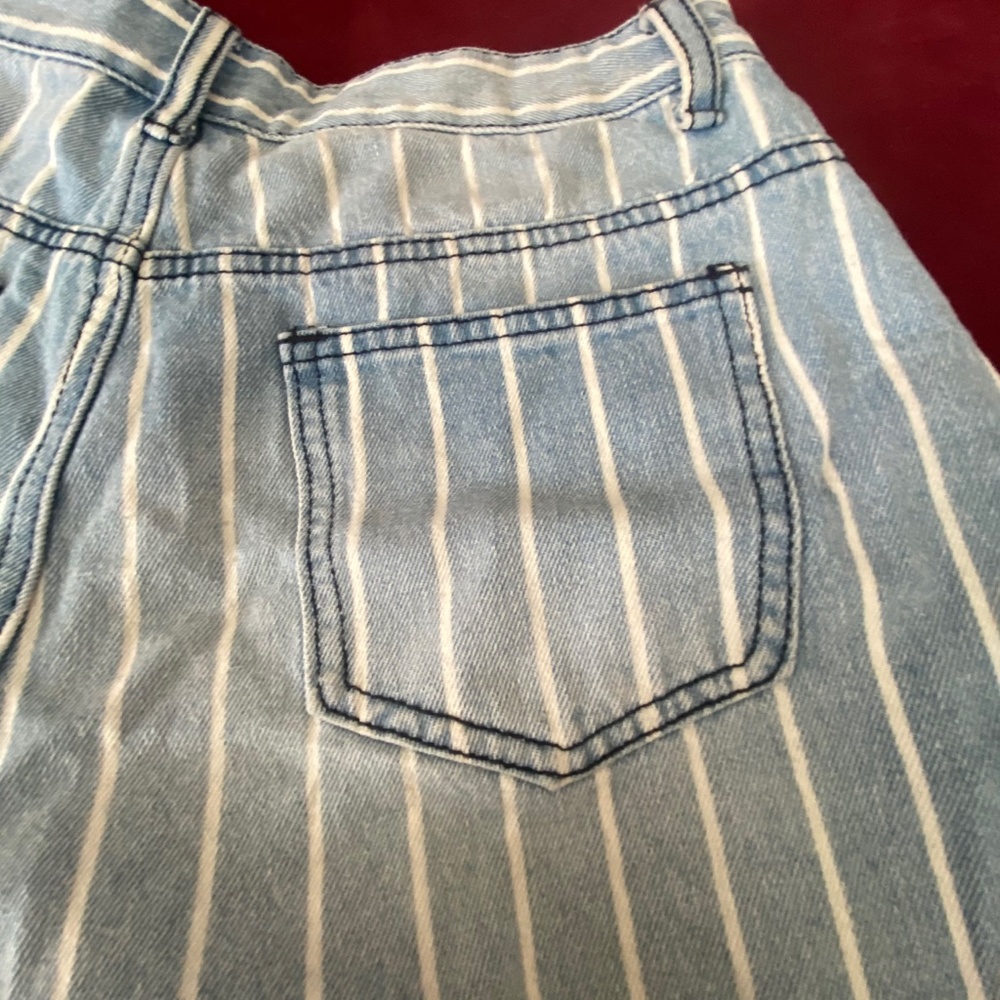 Hi Rise In The Style Denim Pin Stripes - Picture 5 of 7